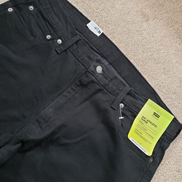 NWT Levi's 541 Athletic Taper Size 38x30 Mens Black Performance Flex Jeans - Picture 2 of 10